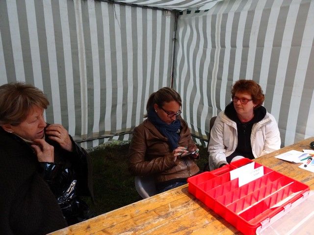 Vide grenier 2014 (15).jpg